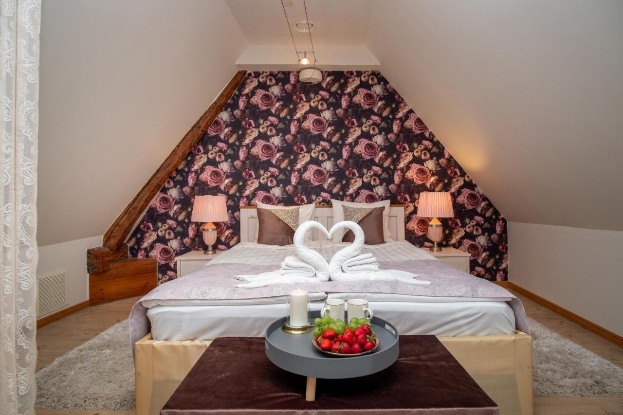 Rataskaevu Boutique - 7 Unique Apartments Ταλίν Εξωτερικό φωτογραφία
