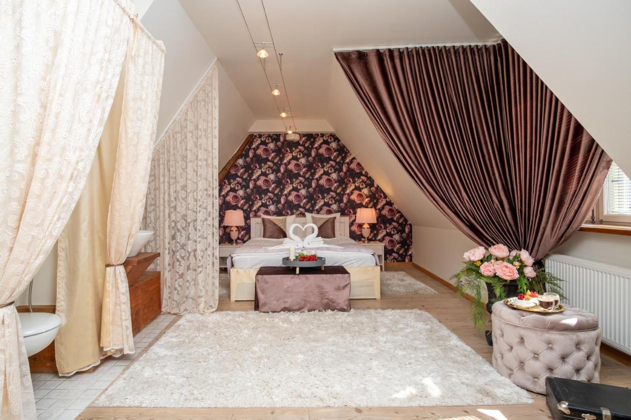Rataskaevu Boutique - 7 Unique Apartments Ταλίν Εξωτερικό φωτογραφία