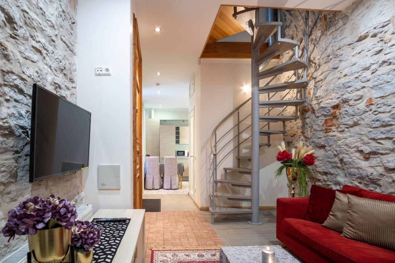 Rataskaevu Boutique - 7 Unique Apartments Ταλίν Εξωτερικό φωτογραφία