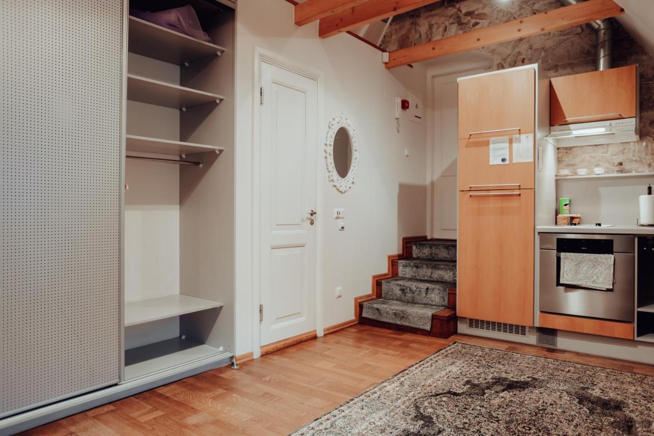Rataskaevu Boutique - 7 Unique Apartments Ταλίν Εξωτερικό φωτογραφία