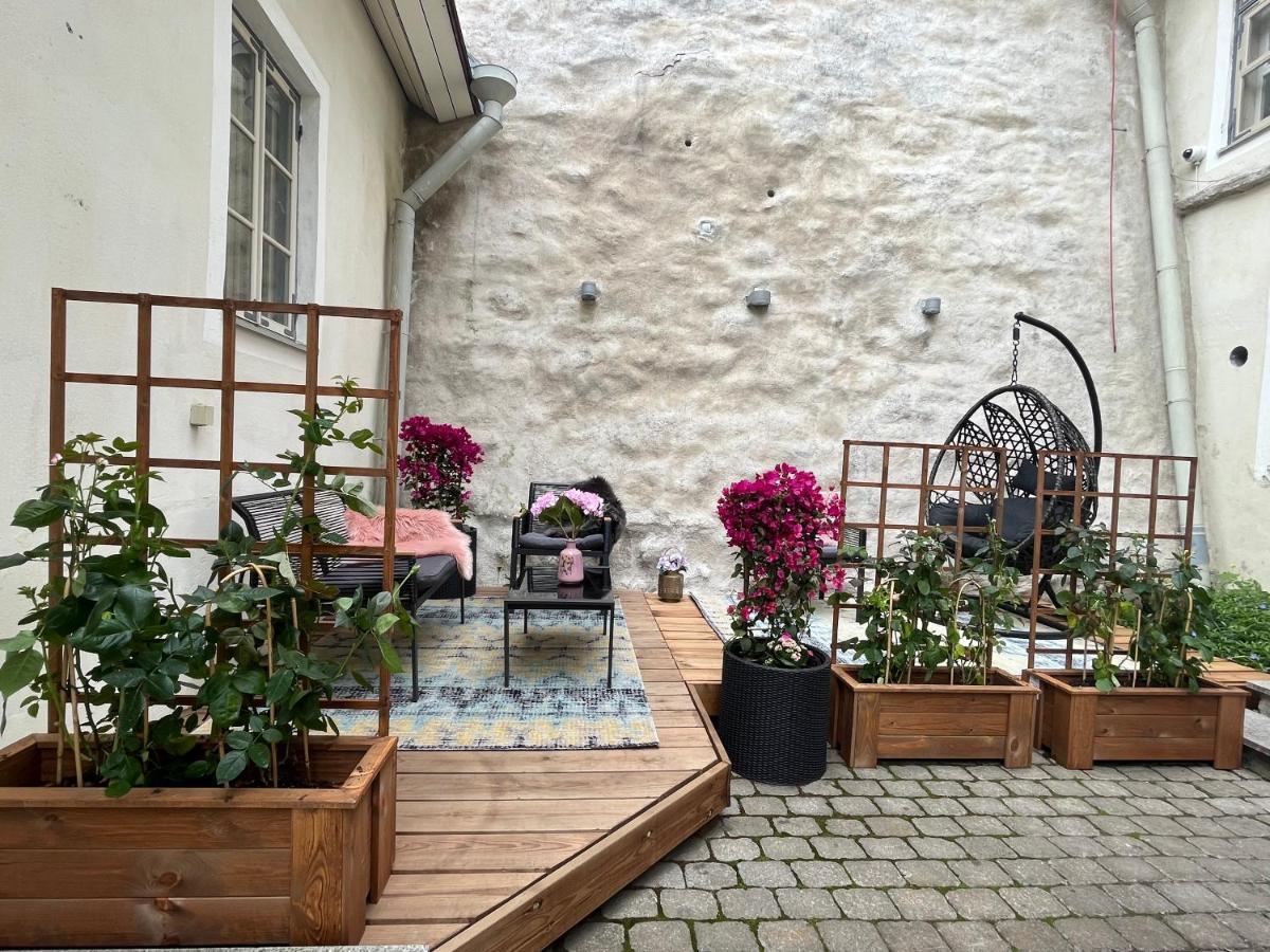 Rataskaevu Boutique - 7 Unique Apartments Ταλίν Εξωτερικό φωτογραφία